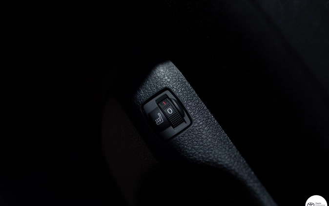 Toyota Proace Verso cena 214000 przebieg: 5, rok produkcji 2024 z Stawiszyn małe 562